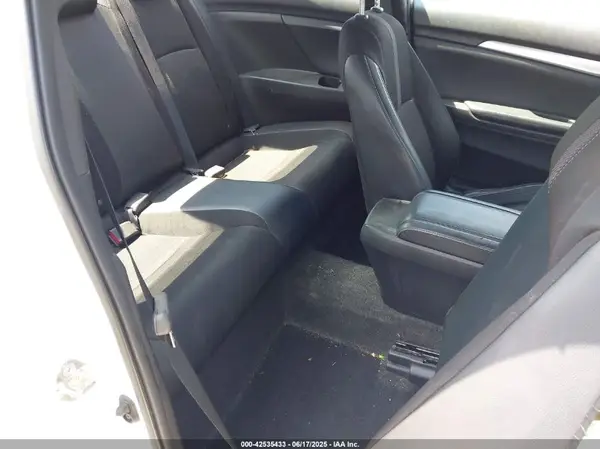 2HGFC4B83KH300594 2019 HONDA CIVIC - Image 8