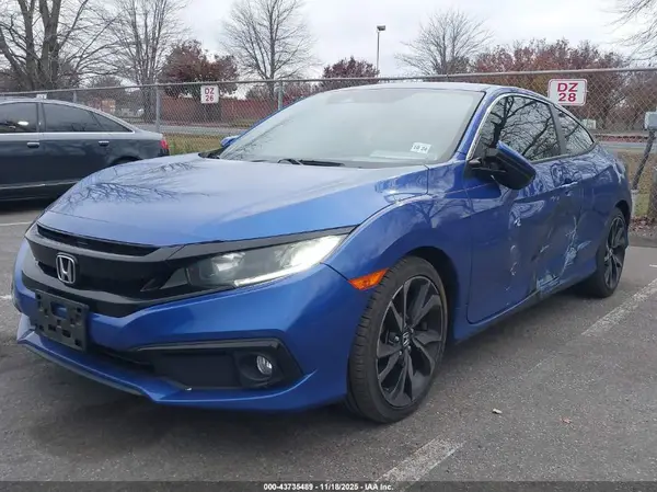 2HGFC4B88KH304723 2019 HONDA CIVIC - Image 2