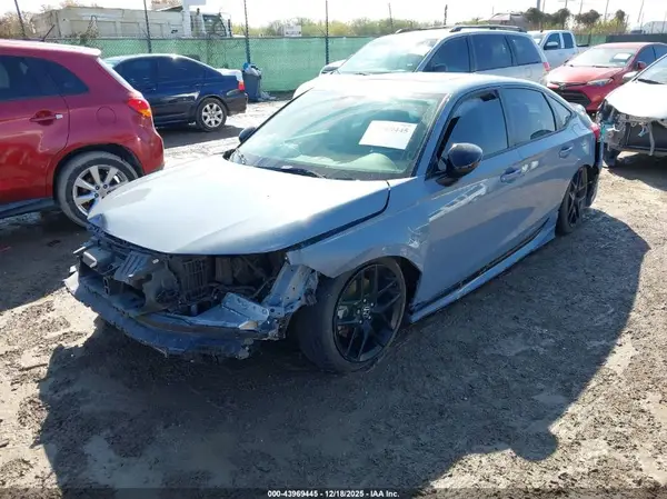 2HGFE1E57RH470087 2024 HONDA CIVIC - Image 2