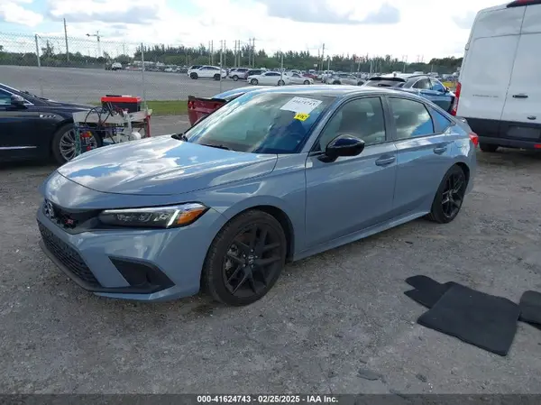 2HGFE1E59RH470995 2024 HONDA CIVIC - Image 2