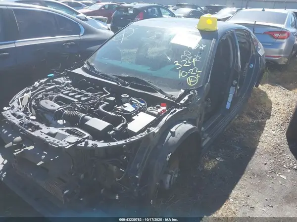 2HGFE1F70RH305031 2024 HONDA CIVIC - Image 2