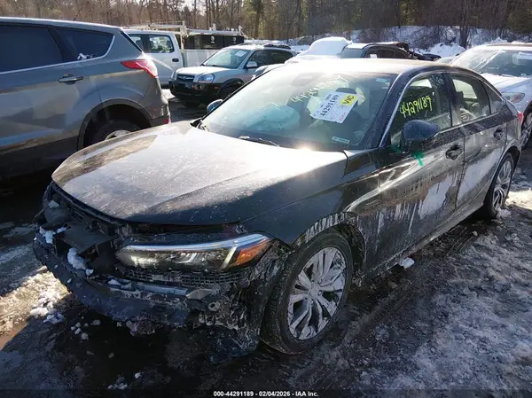 2HGFE1F70RH326932 2024 HONDA CIVIC - Image 2