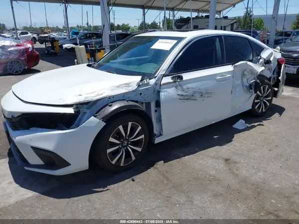 2HGFE1F70RH329894 2024 HONDA CIVIC - Image 2