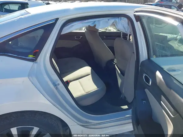 2HGFE1F71NH303105 2022 HONDA CIVIC - Image 8