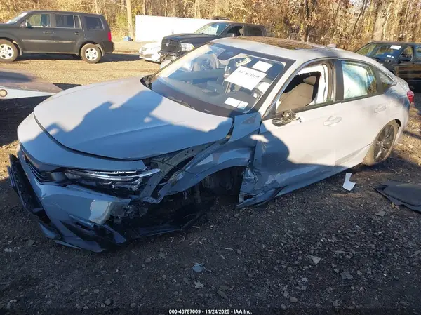 2HGFE1F72RH311672 2024 HONDA CIVIC - Image 2