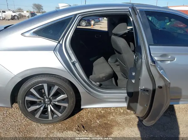 2HGFE1F72RH331002 2024 HONDA CIVIC - Image 8