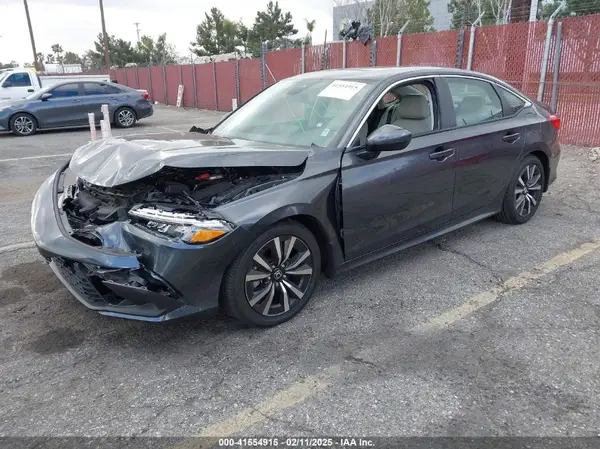 2HGFE1F73RH309008 2024 HONDA CIVIC - Image 2