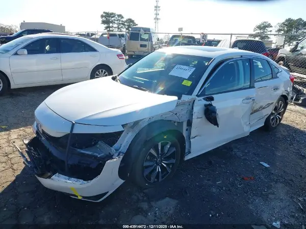 2HGFE1F73RH314449 2024 HONDA CIVIC - Image 2