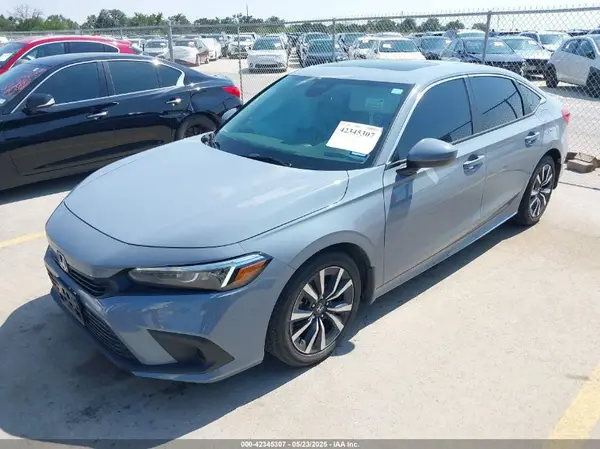2HGFE1F73RH316623 2024 HONDA CIVIC - Image 2