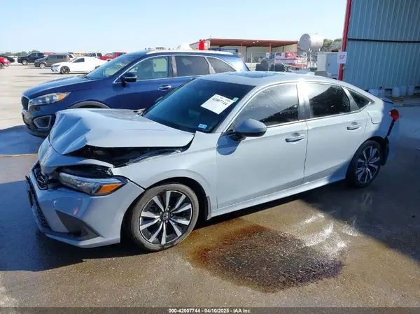 2HGFE1F73RH319702 2024 HONDA CIVIC - Image 2