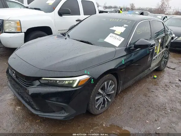 2HGFE1F74PH301478 2023 HONDA CIVIC - Image 2
