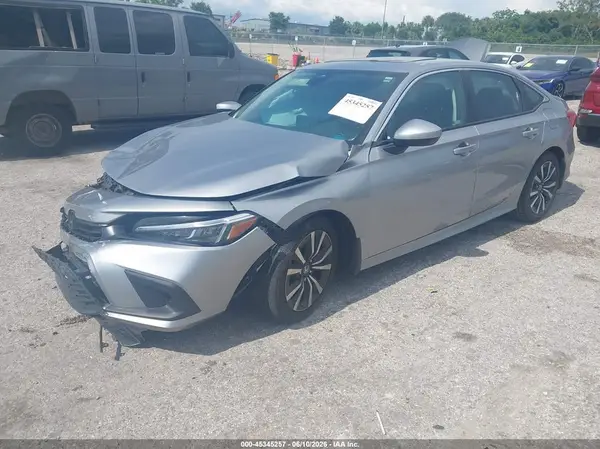 2HGFE1F74PH303750 2023 HONDA CIVIC - Image 2
