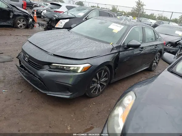 2HGFE1F74RH311320 2024 HONDA CIVIC - Image 2
