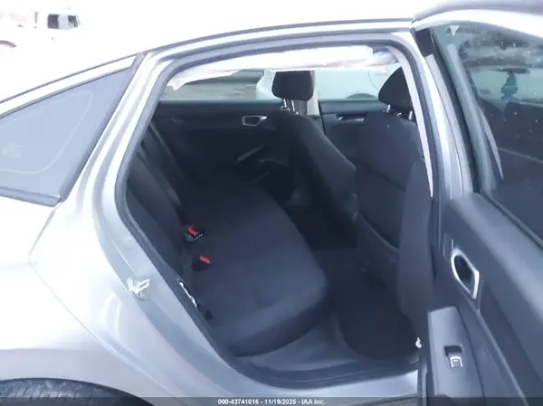 2HGFE1F75PH320086 2023 HONDA CIVIC - Image 8
