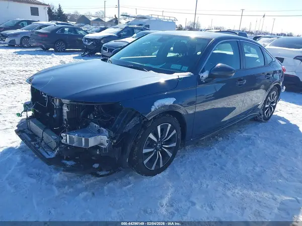 2HGFE1F75RH327932 2024 HONDA CIVIC - Image 2
