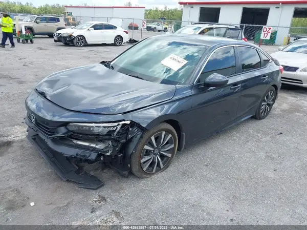 2HGFE1F75RH333911 2024 HONDA CIVIC - Image 2
