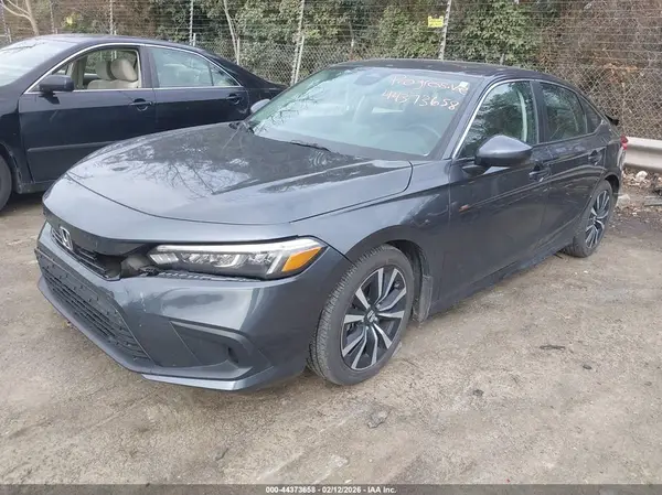2HGFE1F76RH335604 2024 HONDA CIVIC - Image 2