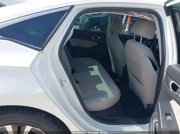2HGFE1F77RH320366 2024 HONDA CIVIC - Image 8
