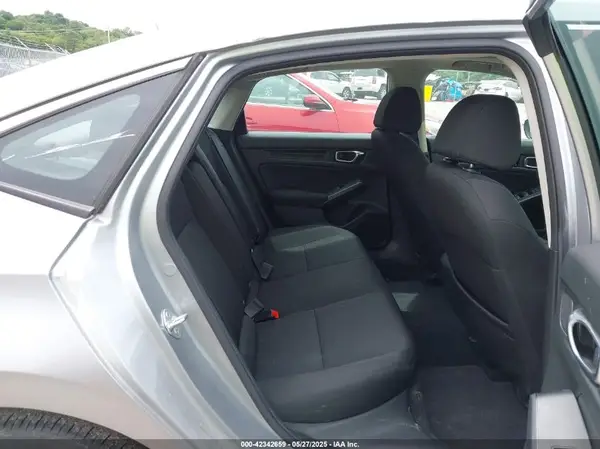 2HGFE1F78PH318090 2023 HONDA CIVIC - Image 8