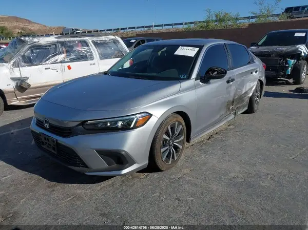 2HGFE1F79RH321972 2024 HONDA CIVIC - Image 2