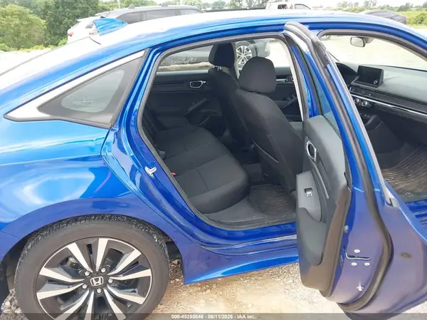 2HGFE1F79RH335385 2024 HONDA CIVIC - Image 8
