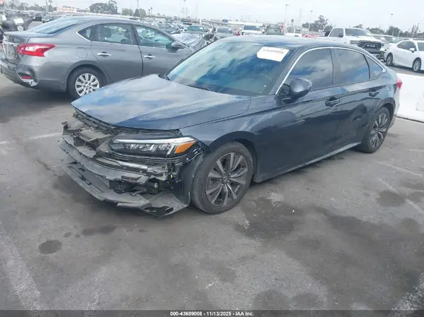 2HGFE1F7XPH301226 2023 HONDA CIVIC - Image 2