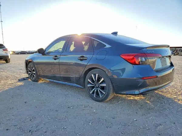 2HGFE1F7XPH319497 2023 HONDA CIVIC - Image 2