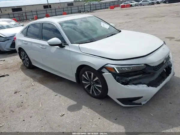 2HGFE1F7XRH323682 2024 HONDA CIVIC - Image 1