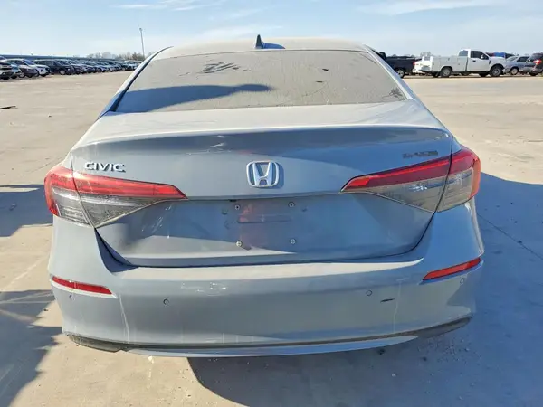 2024 HONDA CIVIC auction photo 6