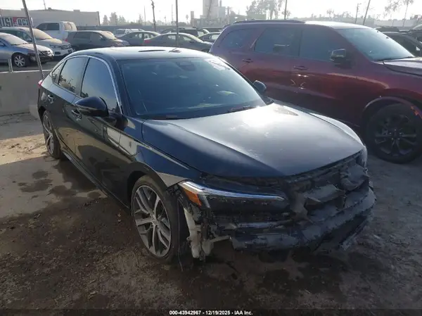 2HGFE1F93NH300210 2022 HONDA CIVIC - Image 1