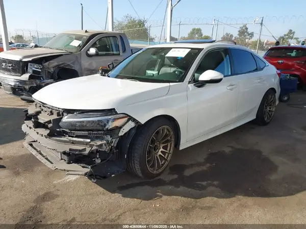 2HGFE1F93NH301907 2022 HONDA CIVIC - Image 2