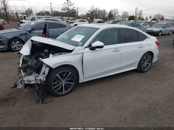 2HGFE1F95NH306039 2022 HONDA CIVIC - Image 2