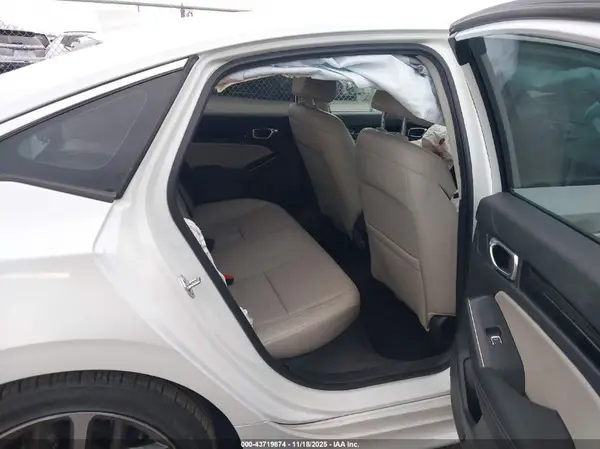 2HGFE1F95NH306039 2022 HONDA CIVIC - Image 8
