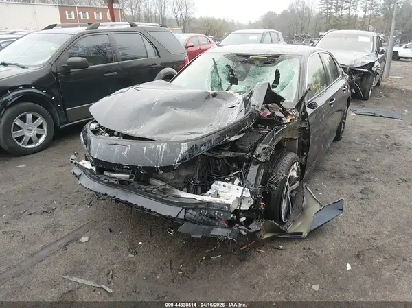 2HGFE1F96RH315709 2024 HONDA CIVIC - Image 2