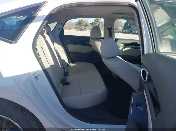 2HGFE1F96RH316827 2024 HONDA CIVIC - Image 8