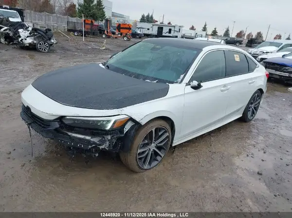 2HGFE1F9XRH000282 2024 HONDA CIVIC - Image 2
