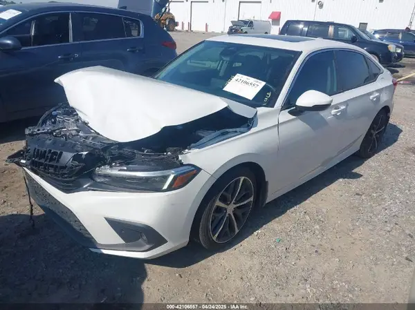 2HGFE1F9XRH335901 2024 HONDA CIVIC - Image 2