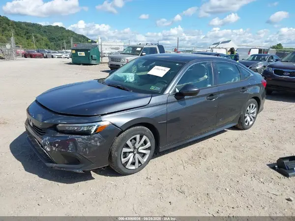 2HGFE2F20PH569101 2023 HONDA CIVIC - Image 2