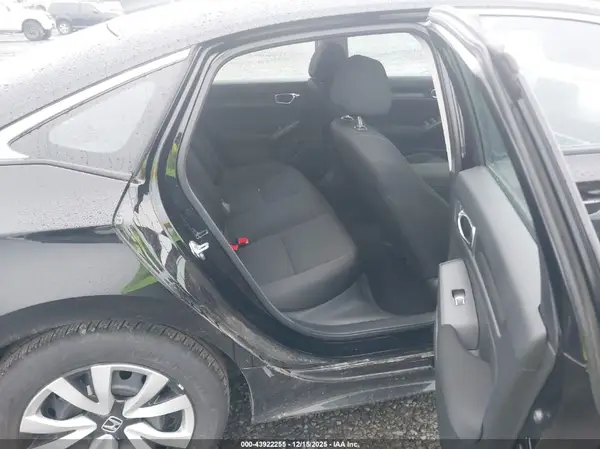 2HGFE2F20SH601005 2025 HONDA CIVIC - Image 8