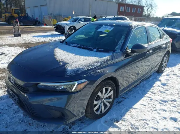 2HGFE2F22NH520592 2022 HONDA CIVIC - Image 2