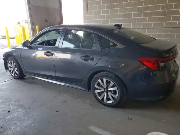 2HGFE2F22NH545900 2022 HONDA CIVIC - Image 2