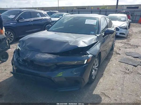 2HGFE2F22RH562119 2024 HONDA CIVIC - Image 2