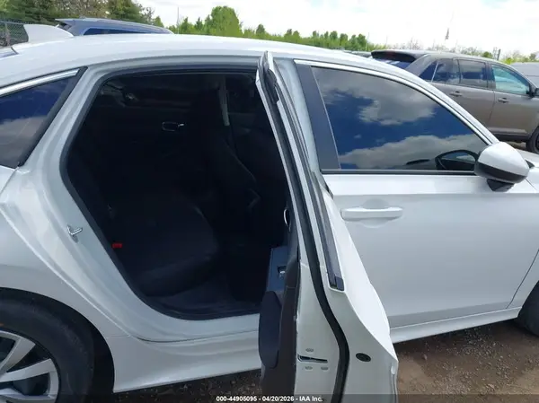 2HGFE2F22RH577185 2024 HONDA CIVIC - Image 8