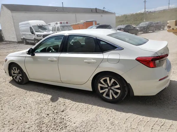 2HGFE2F23RH523569 2024 HONDA CIVIC - Image 2