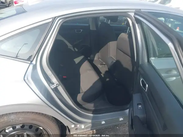 2HGFE2F23TH515186 2026 HONDA CIVIC - Image 8