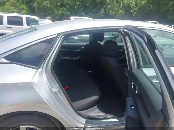 2HGFE2F23TH585481 2026 HONDA CIVIC - Image 8