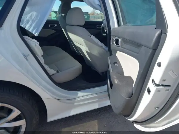 2HGFE2F24NH522568 2022 HONDA CIVIC - Image 8