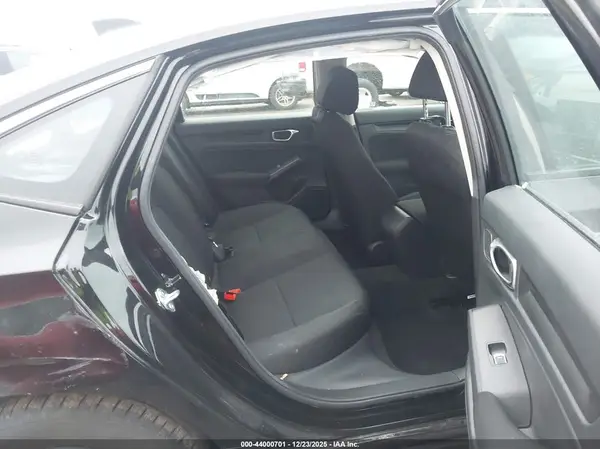 2HGFE2F24TH506965 2026 HONDA CIVIC - Image 8