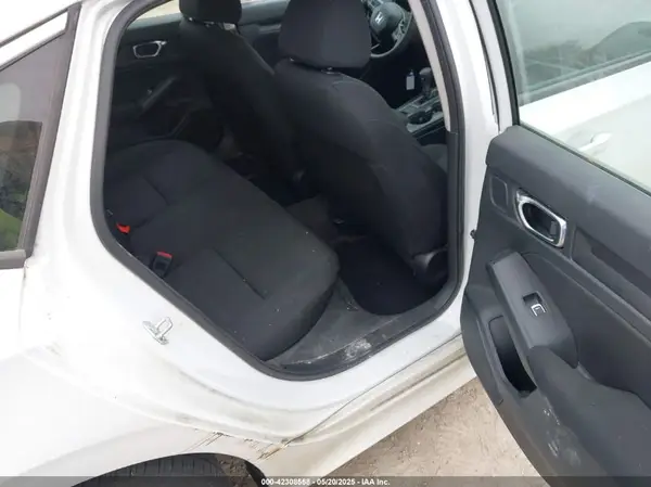 2HGFE2F25NH527357 2022 HONDA CIVIC - Image 8