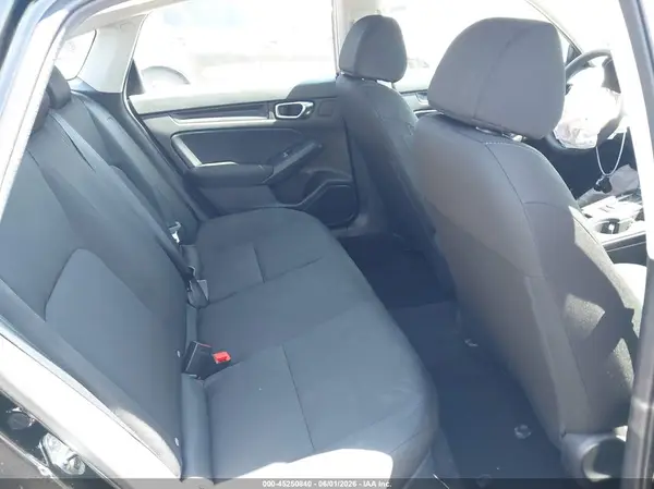 2HGFE2F25TH552563 2026 HONDA CIVIC - Image 8